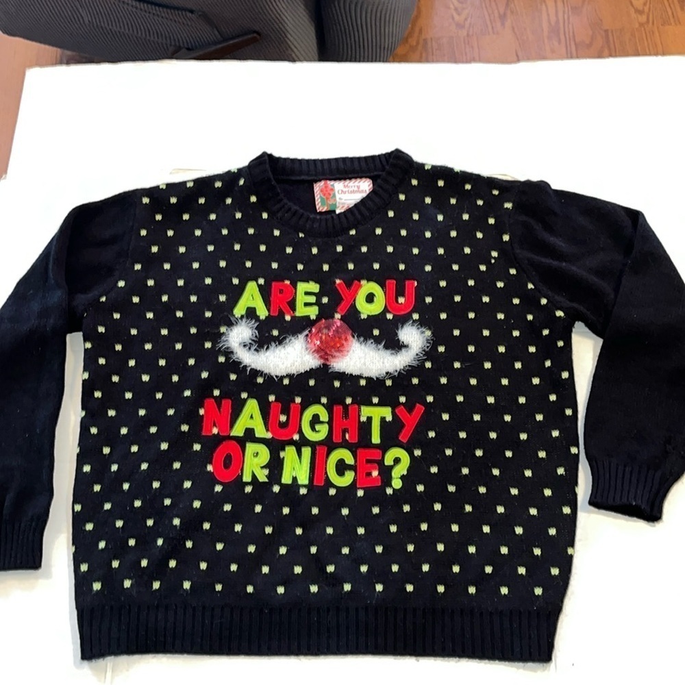 Ugly Christmas sweater-XL-crewneck,pull over, rib detail,are you naughty or nice